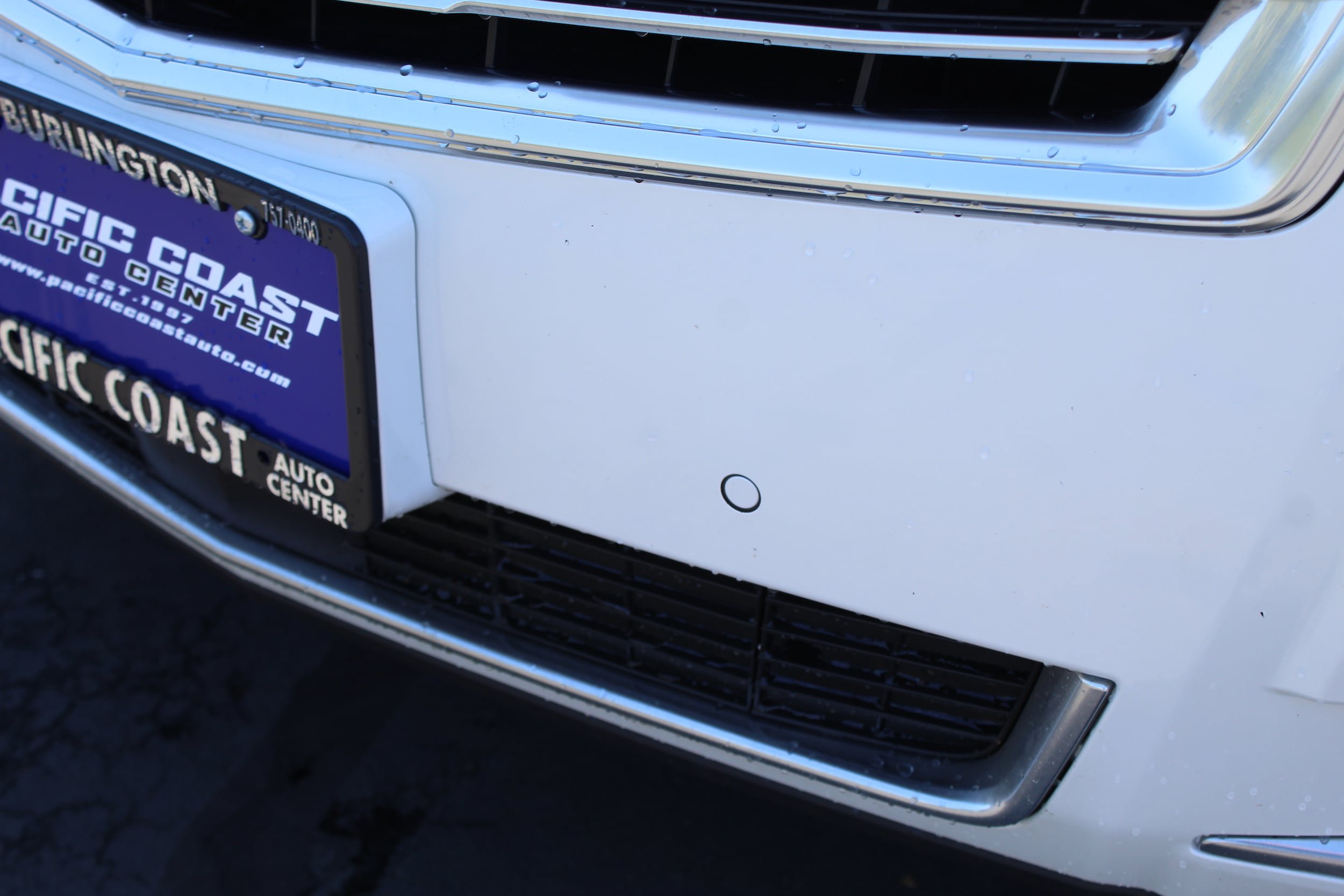 Used 2018 Cadillac Escalade Platinum AWD/4WD image 12