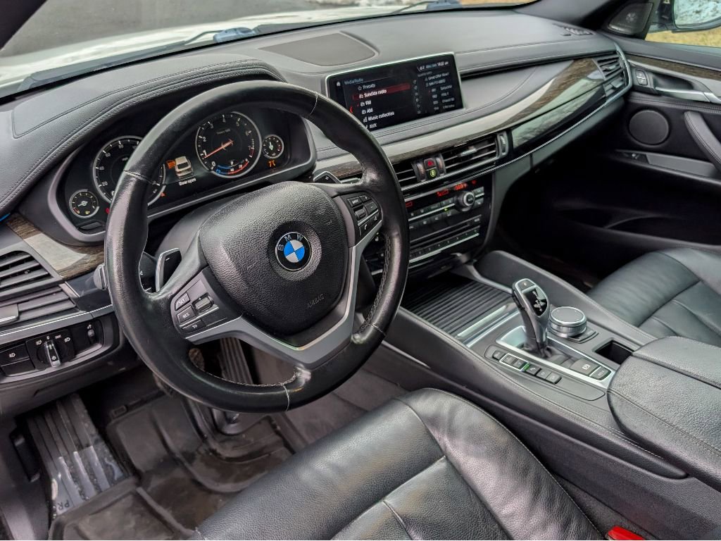Used 2019 BMW X6 xDrive35i w/ Premium Package image 15