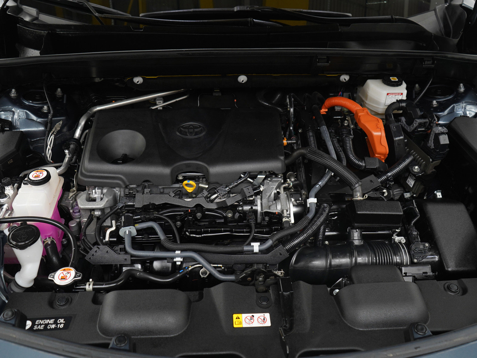 Used 2021 Toyota Venza XLE image 29