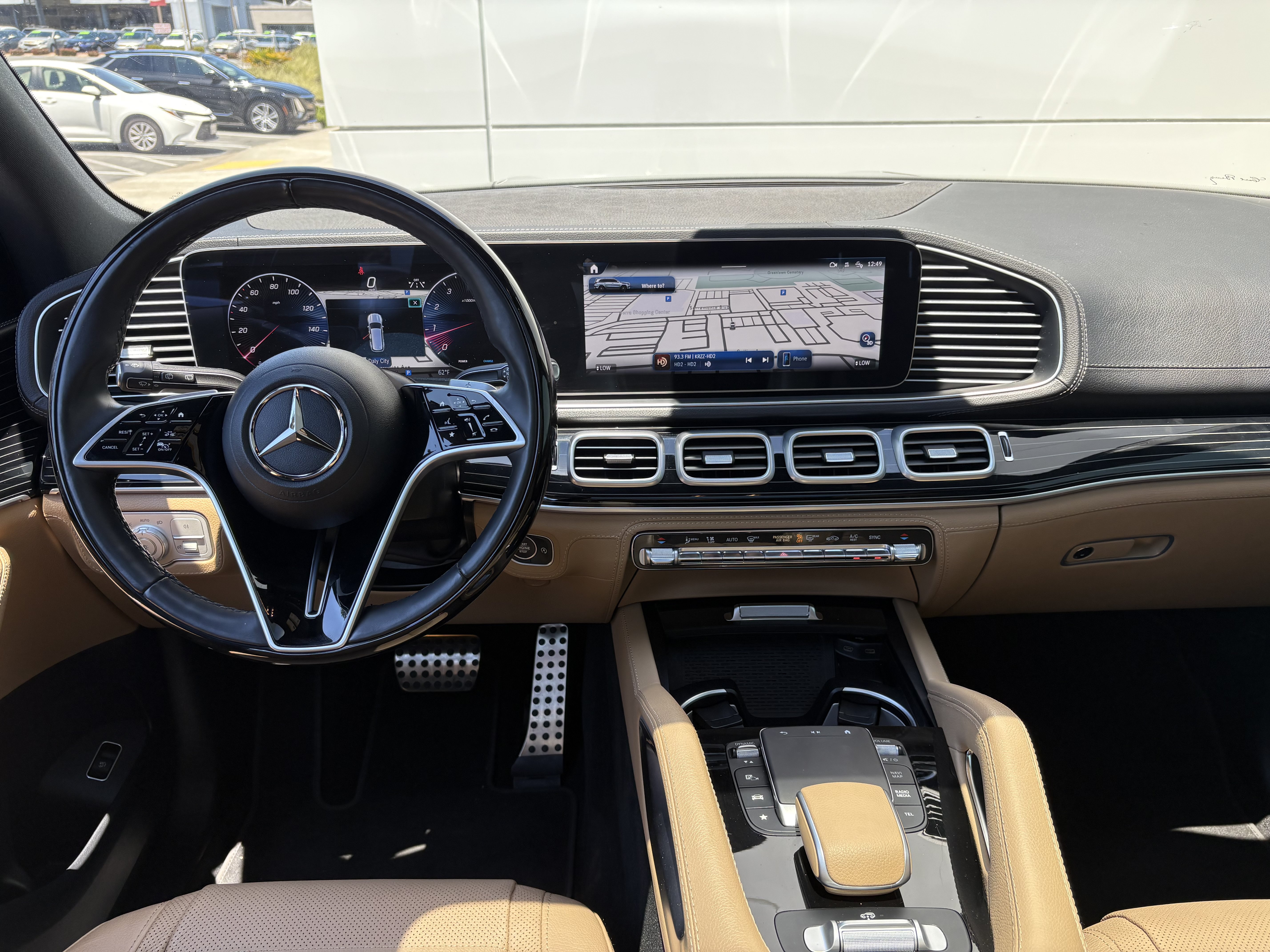 Used 2024 Mercedes-Benz GLS 580 4MATIC image 22