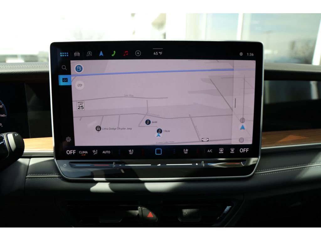 New 2026 Volkswagen Tiguan SEL R-Line image 18