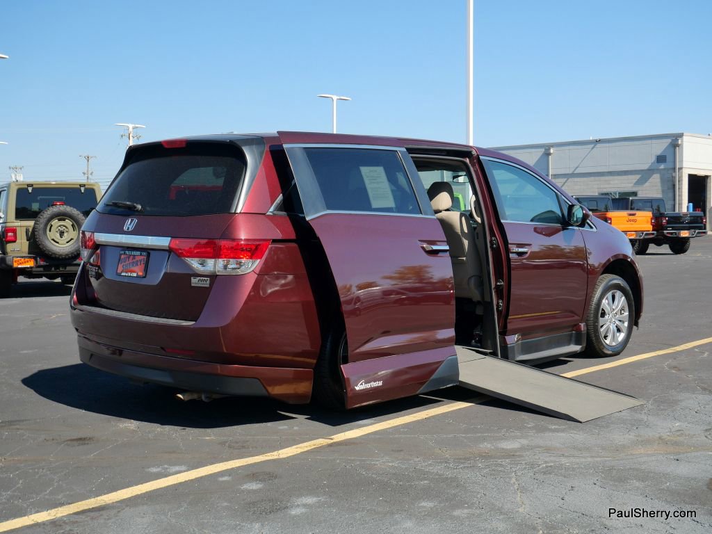 Used 2016 Honda Odyssey EX image 11