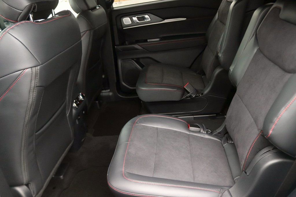 New 2026 Ford Explorer ST w/ Sun And Sound Package image 14