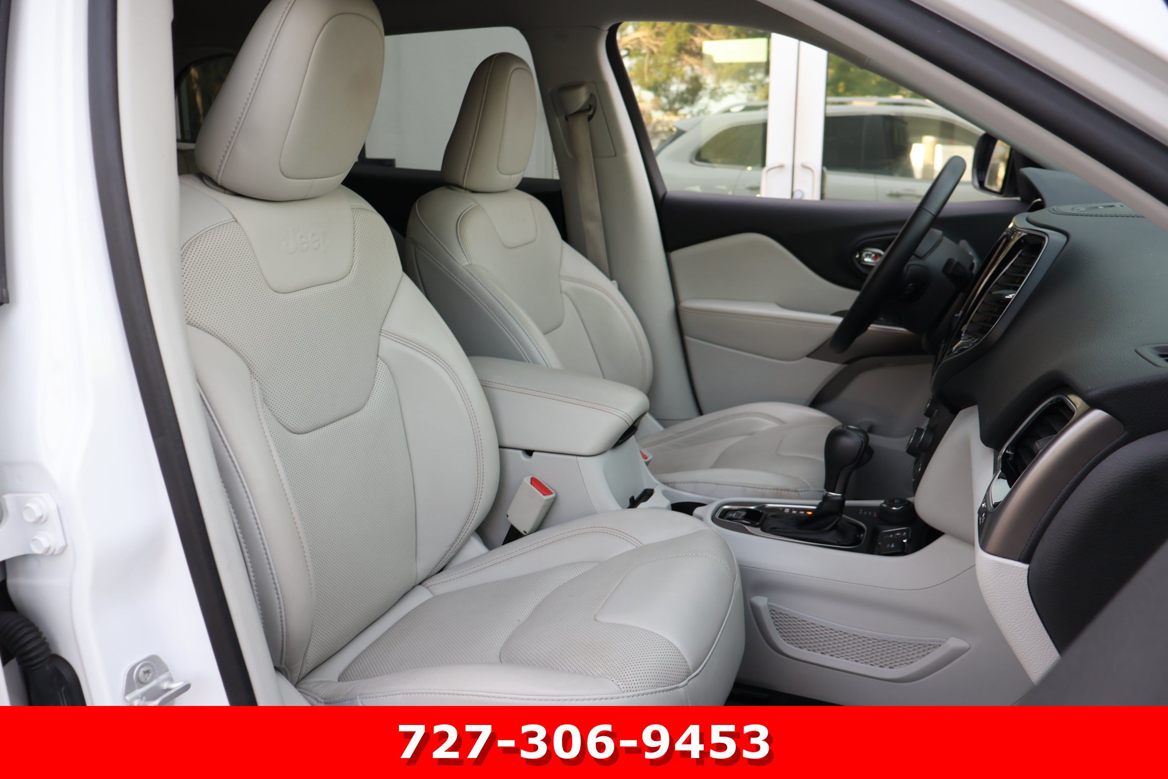 Used 2020 Jeep Cherokee Limited AWD/4WD image 22