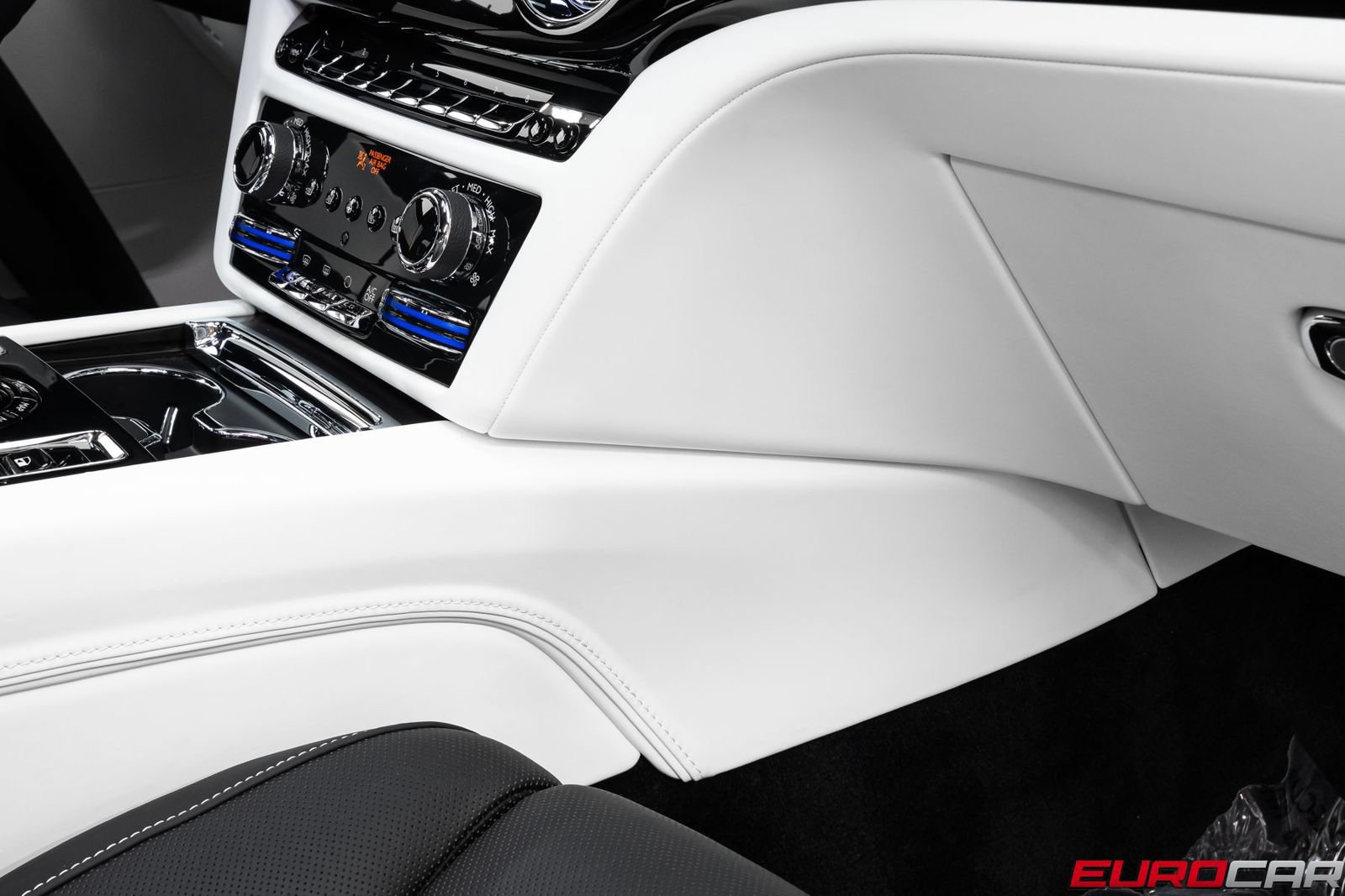 Used 2021 Rolls-Royce Ghost AWD/4WD image 34