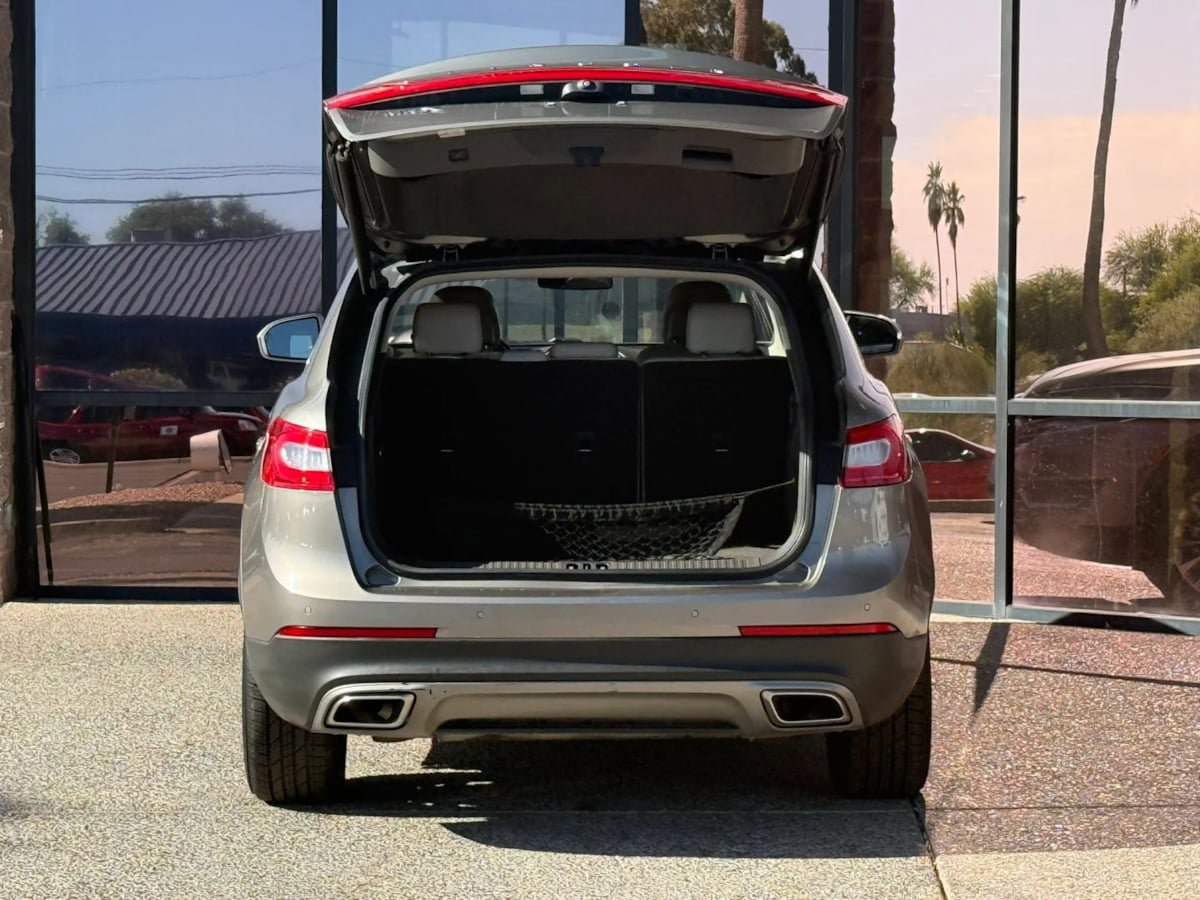 Used 2016 Lincoln MKX Select w/ Select Plus Package FWD image 29