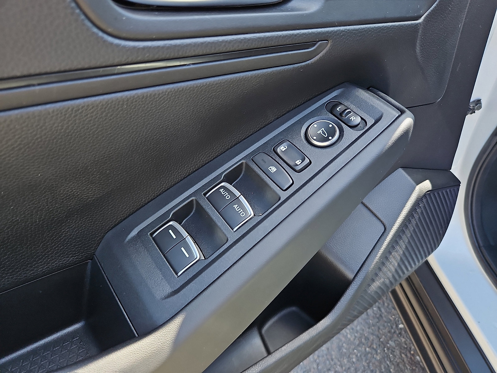 Used 2024 Honda Accord LX image 25