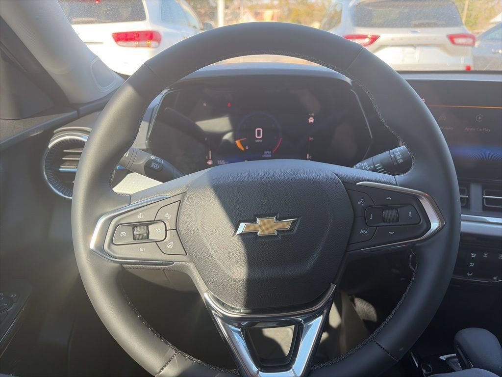 New 2026 Chevrolet Trax LT w/ Driver Confidence Package image 16