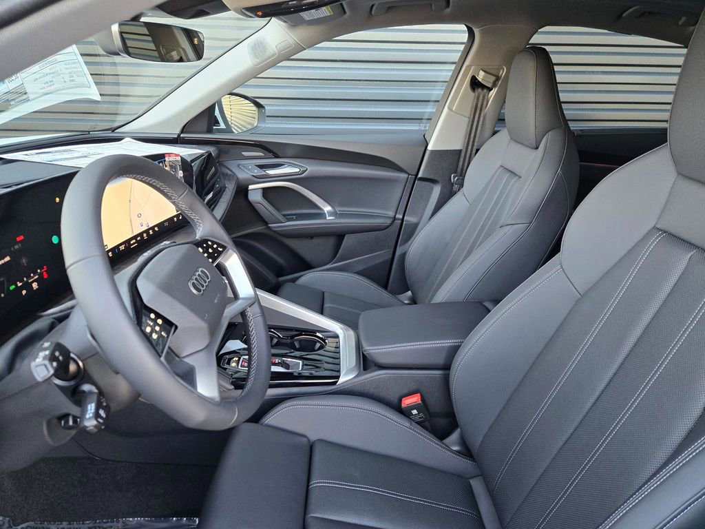 New 2025 Audi Q5 Premium Plus image 27