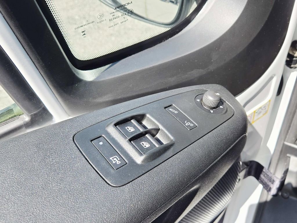 Used 2026 RAM ProMaster 2500 w/ Convenience Group FWD image 31