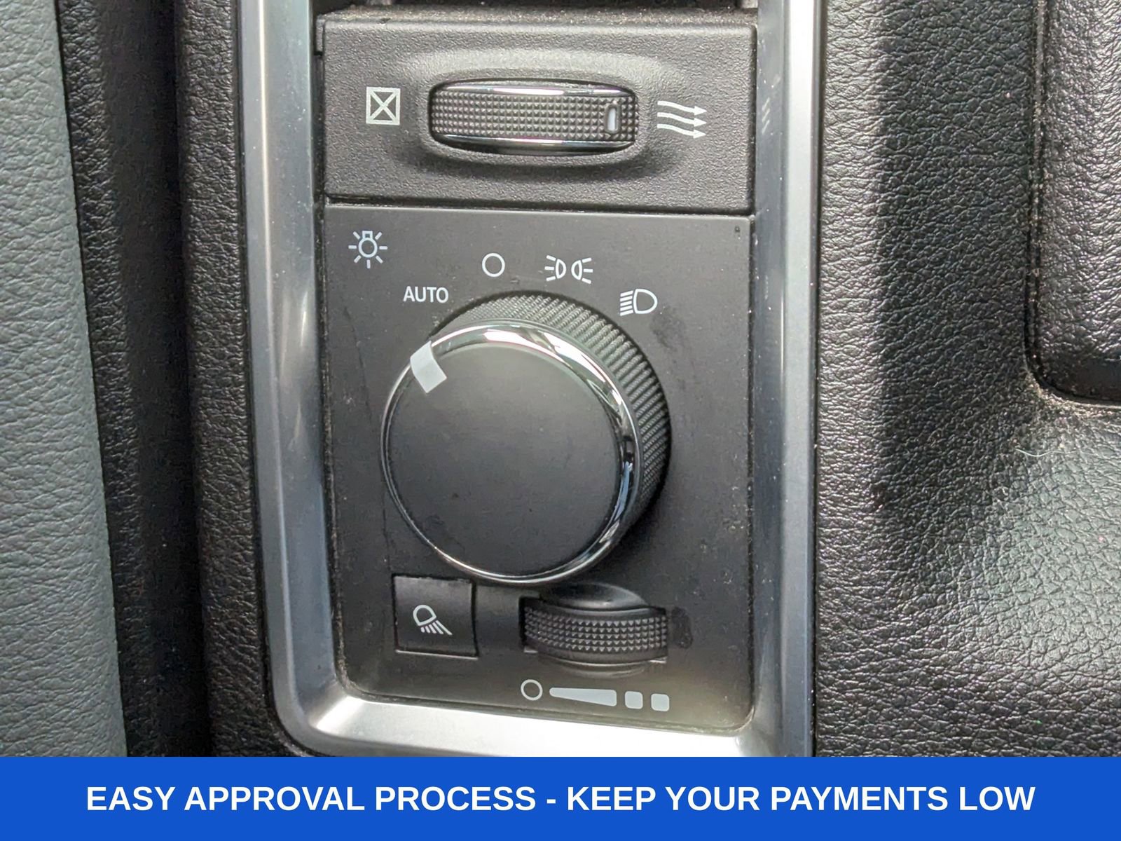 Used 2023 RAM 1500 Classic SLT w/ Trailer & Traction Group image 37