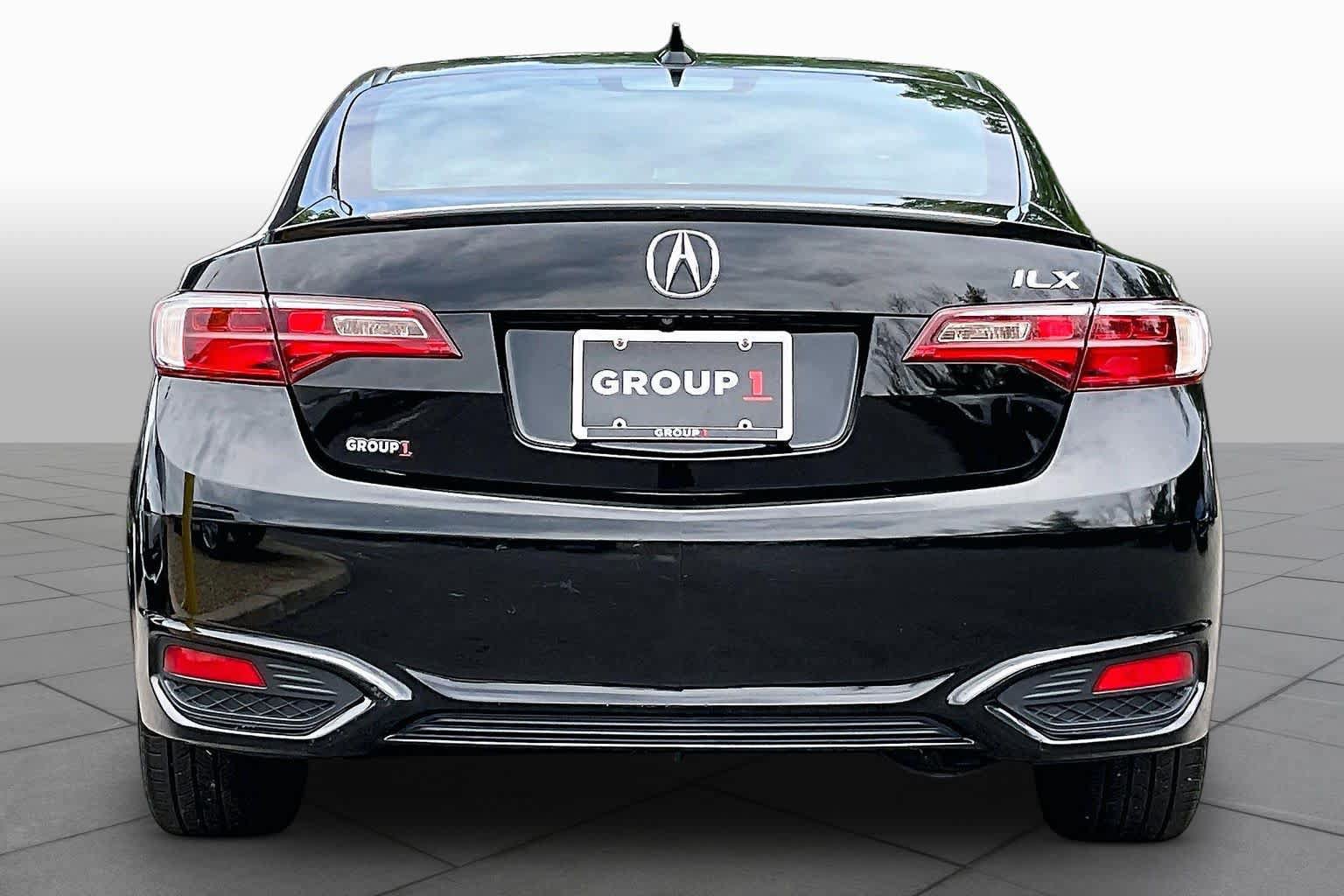 Used 2016 Acura ILX FWD image 5