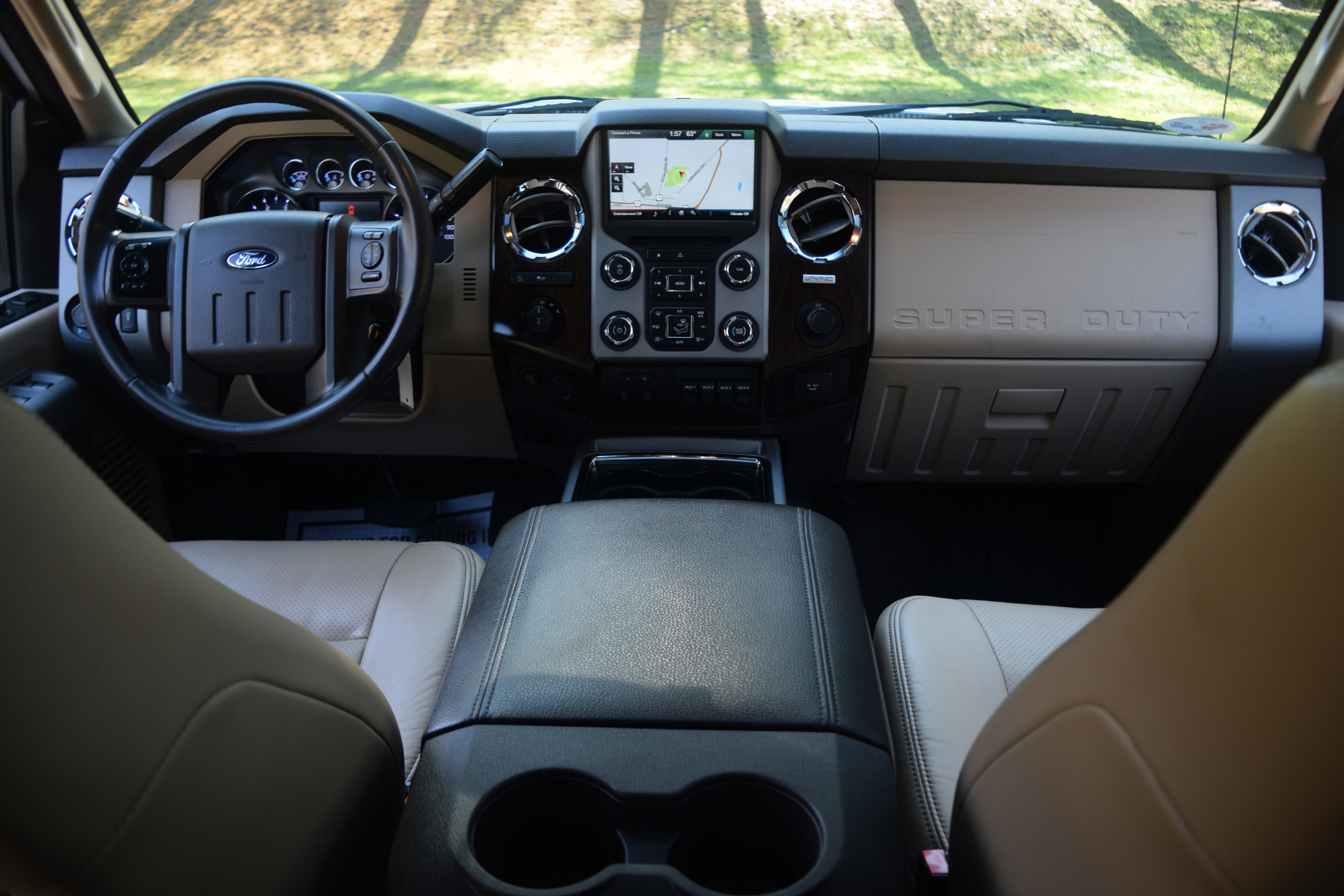 Used 2016 Ford F250 Lariat w/ Lariat Ultimate Package image 8