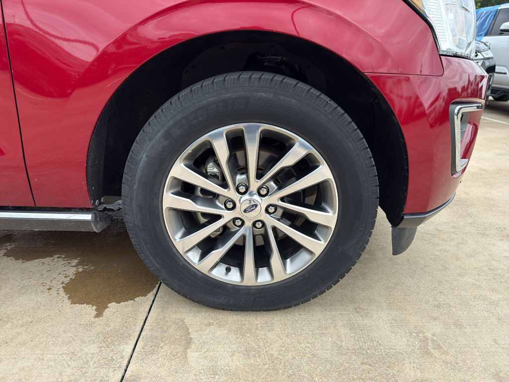 Used 2018 Ford Expedition Limited w/ Equipment Group 301A RWD image 29