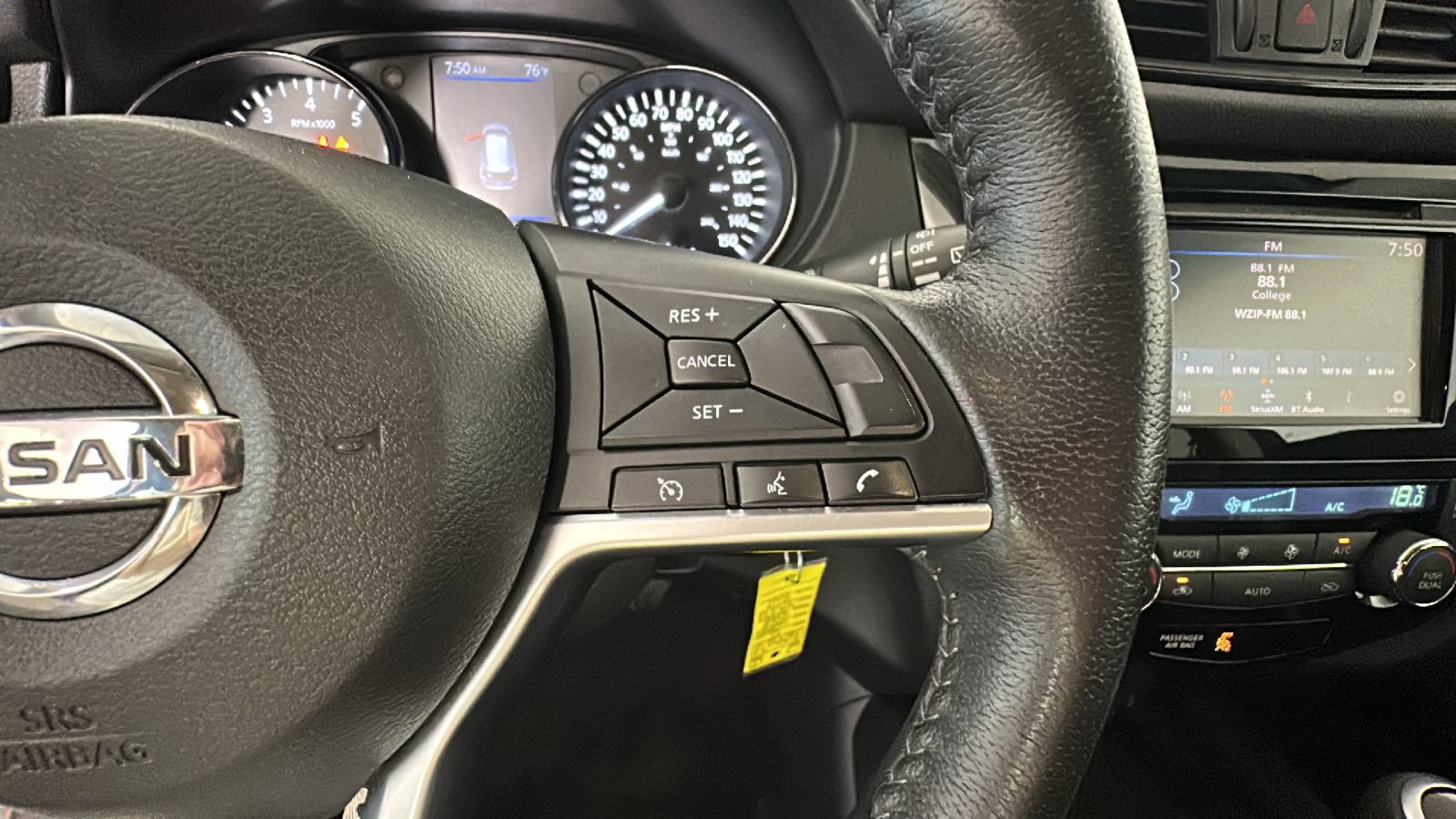 Used 2020 Nissan Rogue S AWD/4WD image 17