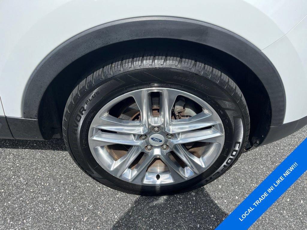 Used 2016 Ford Explorer XLT w/ Equipment Group 202A FWD image 33