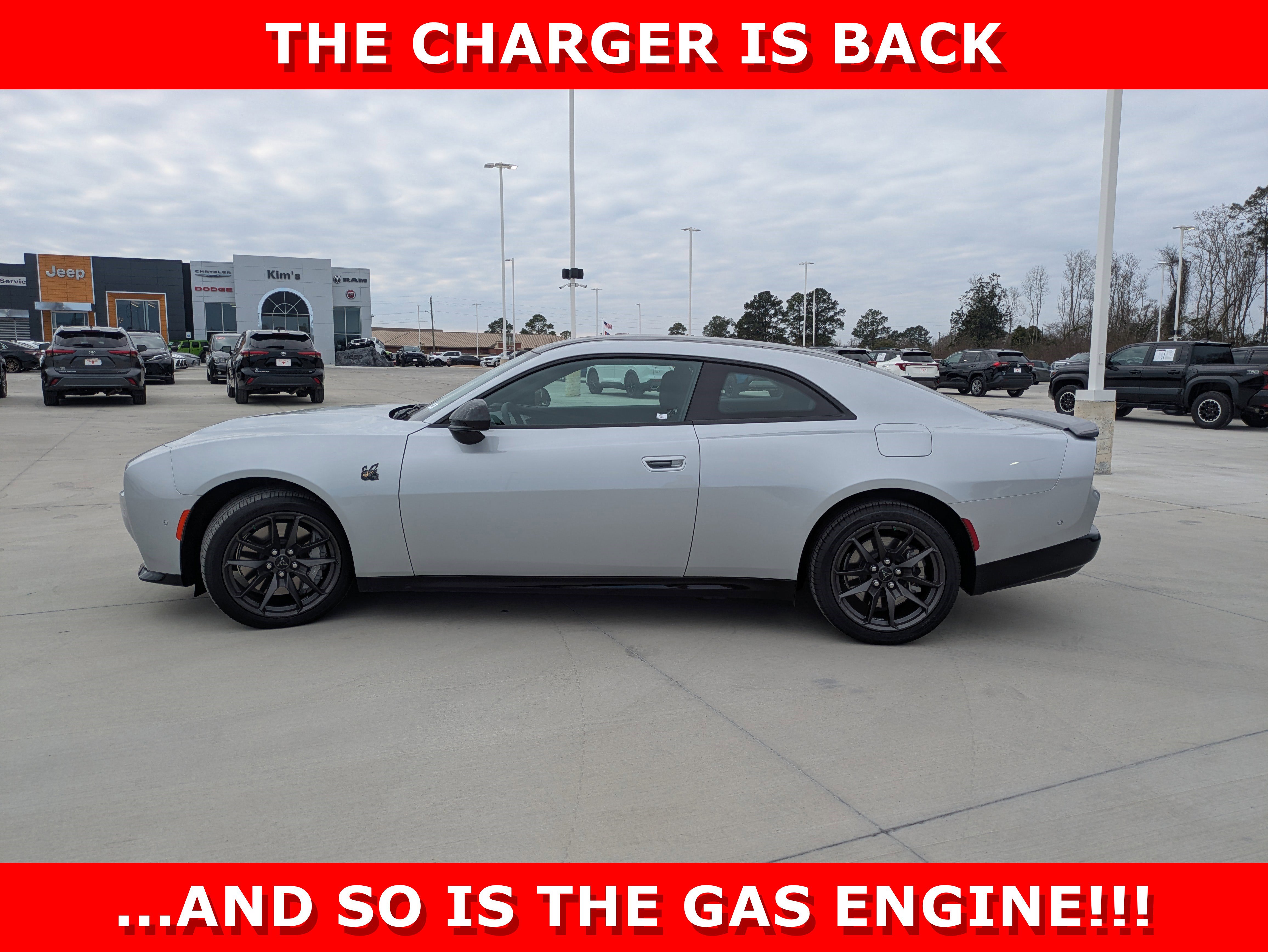 New 2026 Dodge Charger Scat Pack w/ Blacktop Package image 4