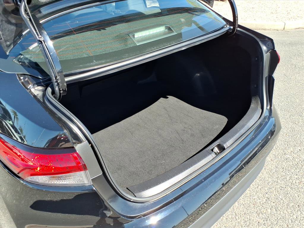 Used 2024 Toyota Corolla LE image 17