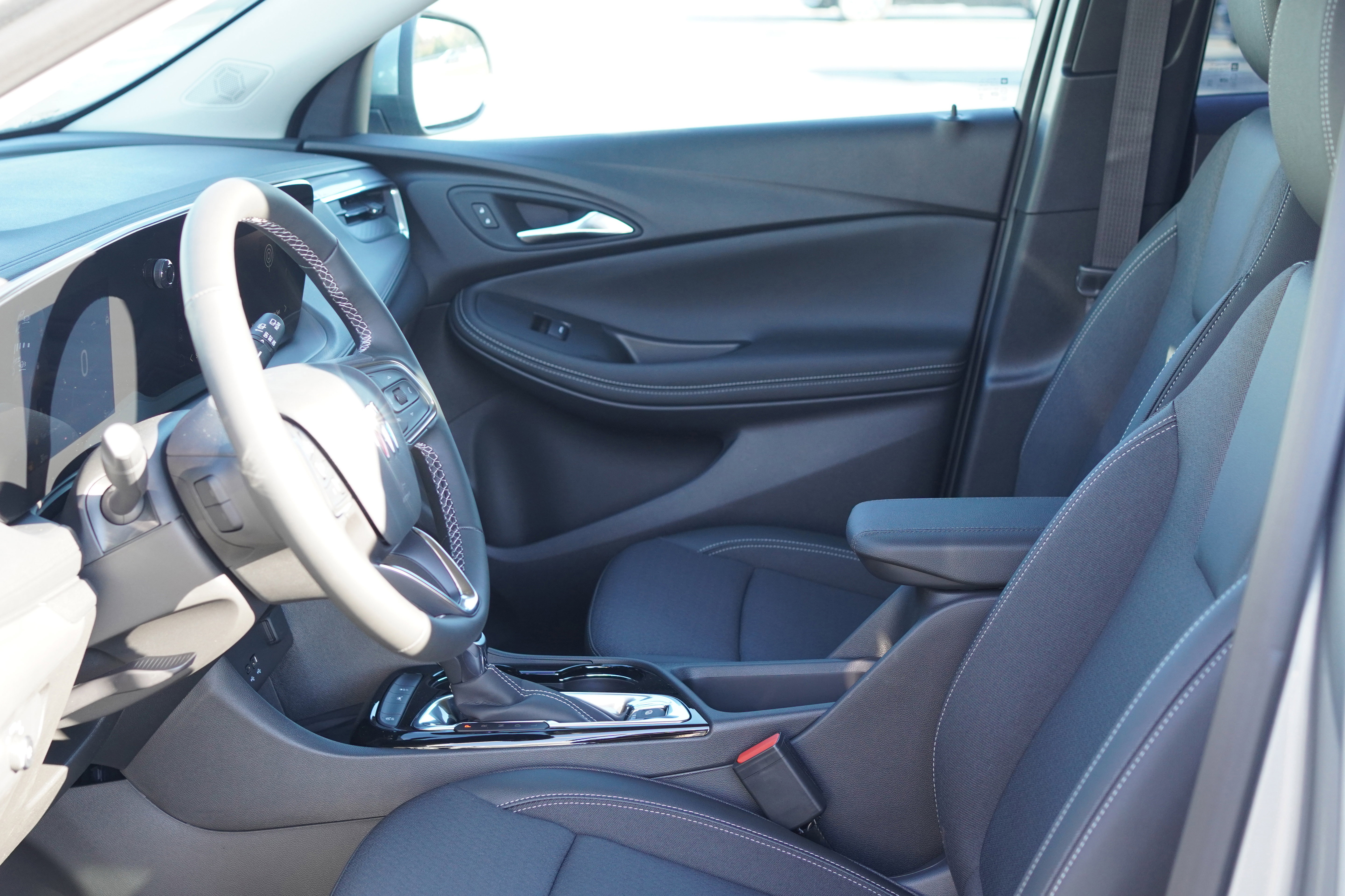 New 2026 Buick Encore GX Preferred w/ Advanced Technology Package image 25