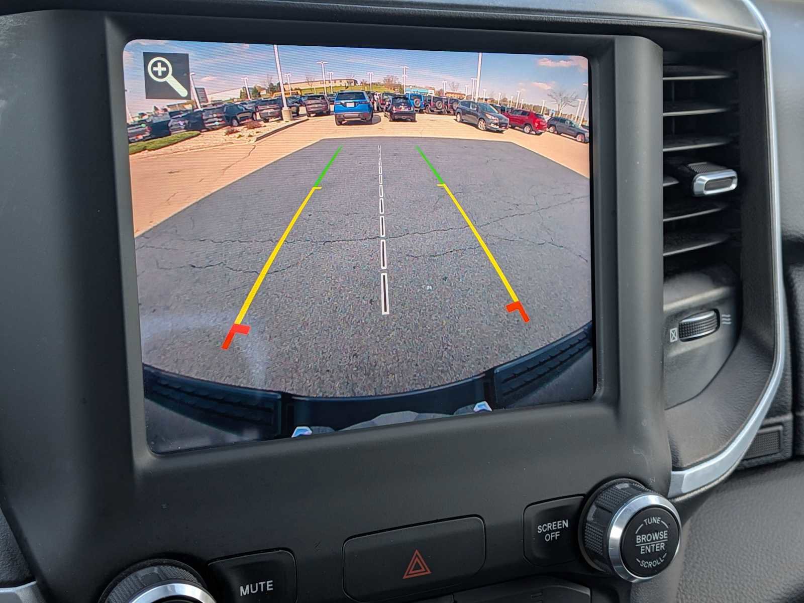 Used 2020 RAM 1500 Big Horn AWD/4WD image 26