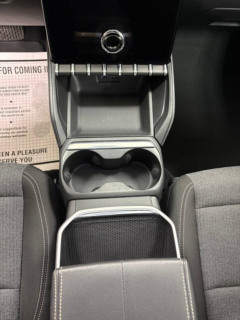 Used 2026 GMC Terrain Elevation FWD image 14