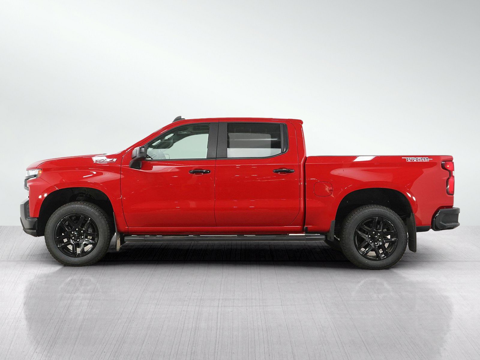 Used 2020 Chevrolet Silverado 1500 LT Trail Boss AWD/4WD image 2