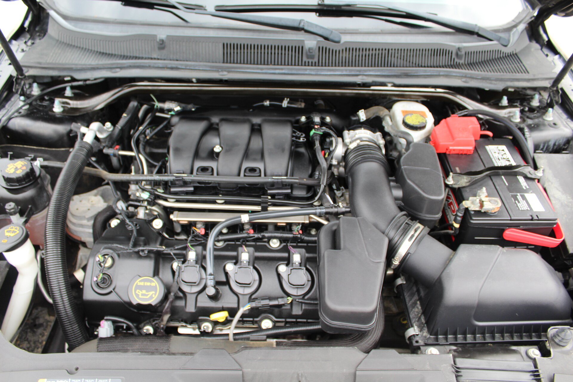 Used 2018 Ford Taurus SEL w/ Equipment Group 201A FWD image 46