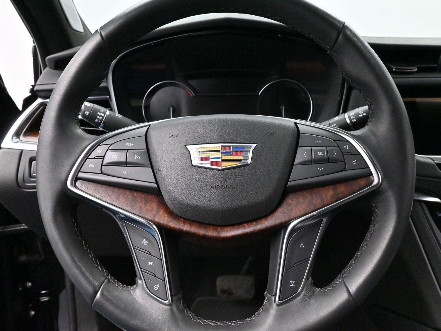 Certified 2023 Cadillac XT5 Premium Luxury image 18