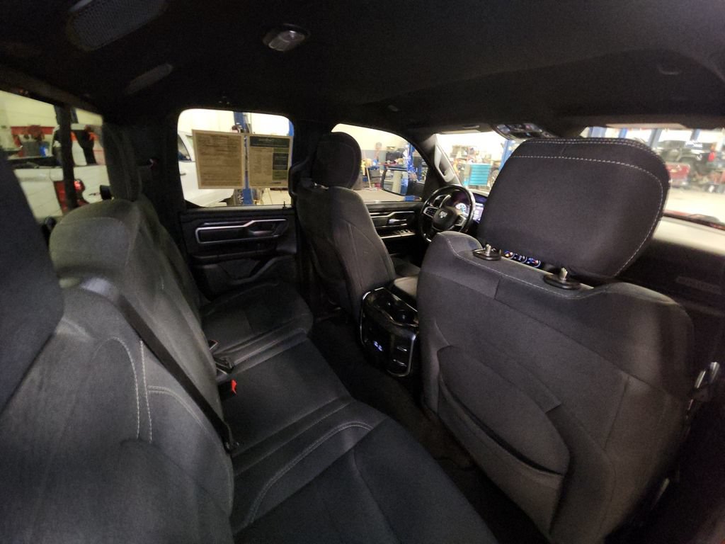 Used 2023 RAM 1500 Big Horn AWD/4WD image 36