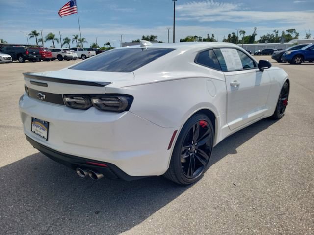 Used 2021 Chevrolet Camaro LT w/ Redline Edition RWD image 4