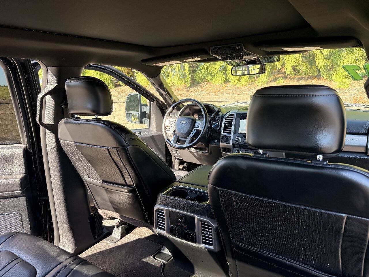 Used 2017 Ford F350 Platinum w/ Platinum Ultimate Package AWD/4WD image 23