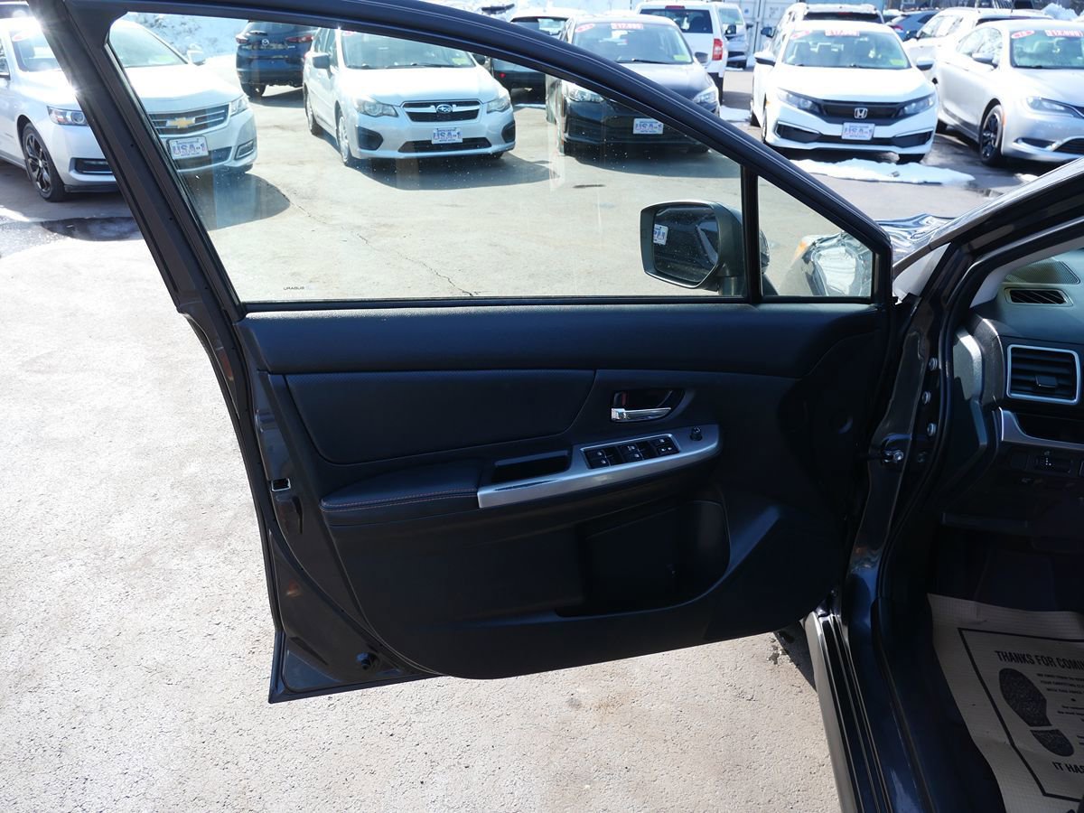 Used 2016 Subaru Crosstrek 2.0i Limited image 14