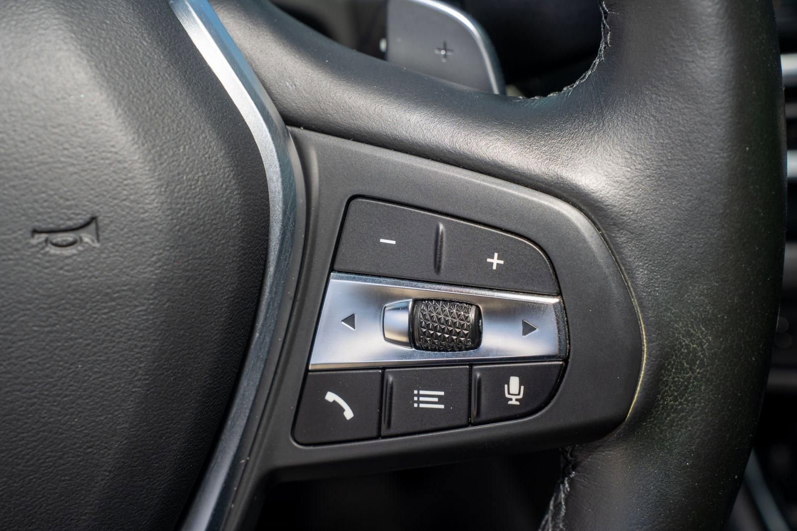 Used 2023 BMW 230i Coupe w/ Premium Package RWD image 28