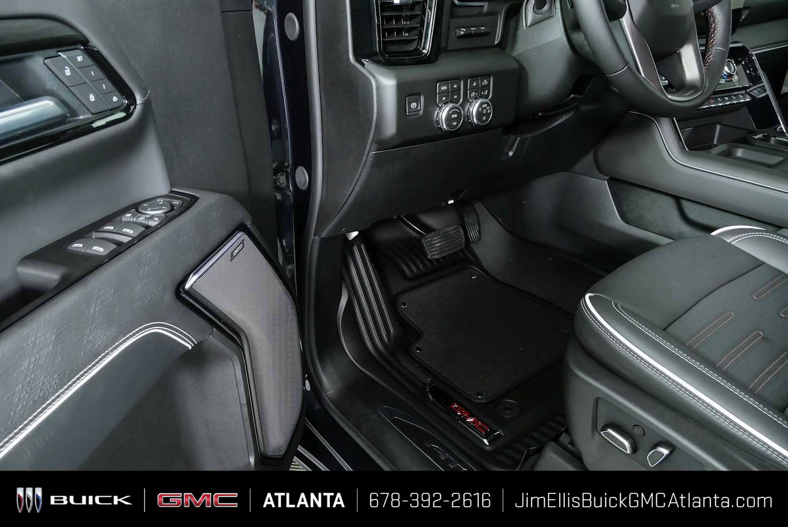 New 2026 GMC Sierra 2500 AT4X AWD/4WD image 9