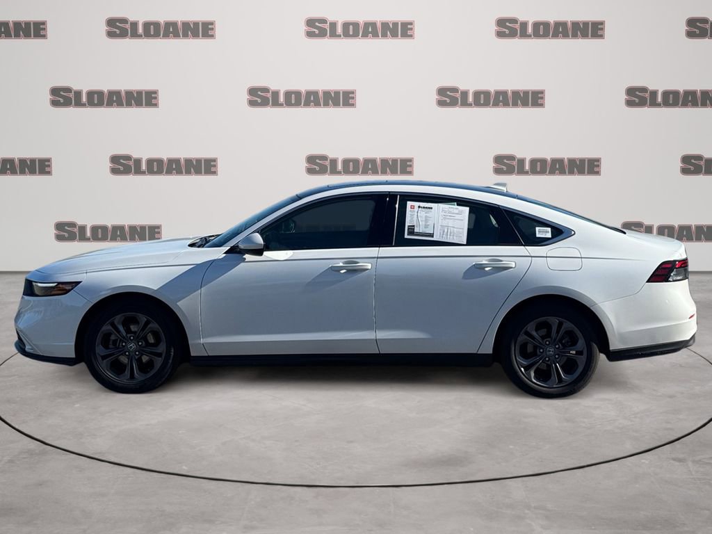 Used 2023 Honda Accord EX image 2