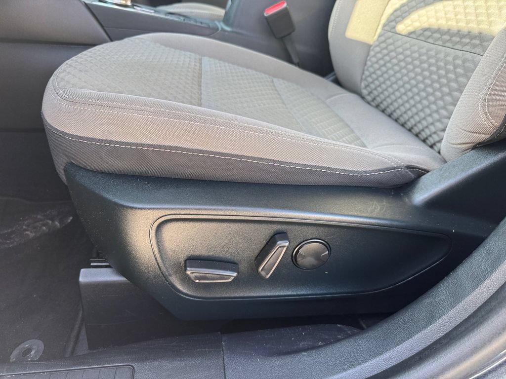 Certified 2020 Ford Escape SE FWD image 27