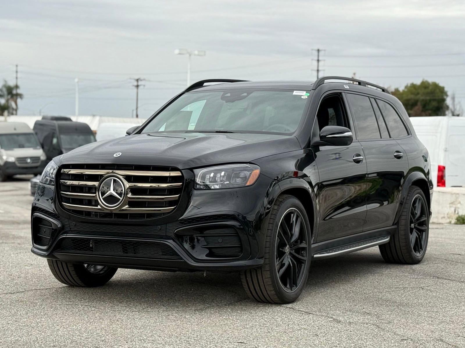 New 2026 Mercedes-Benz GLS 580 4MATIC image 6
