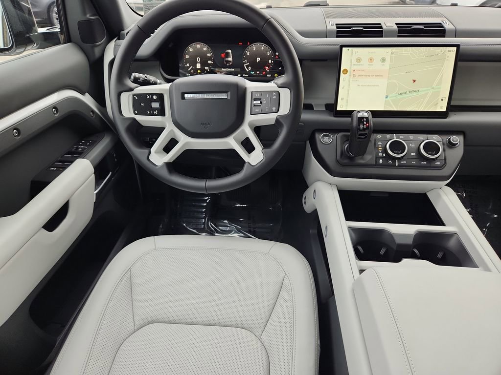 Used 2025 Land Rover Defender 130 S AWD/4WD image 4