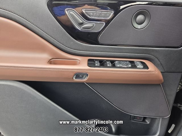 New 2026 Lincoln Aviator Reserve w/ Illumination Package RWD image 22