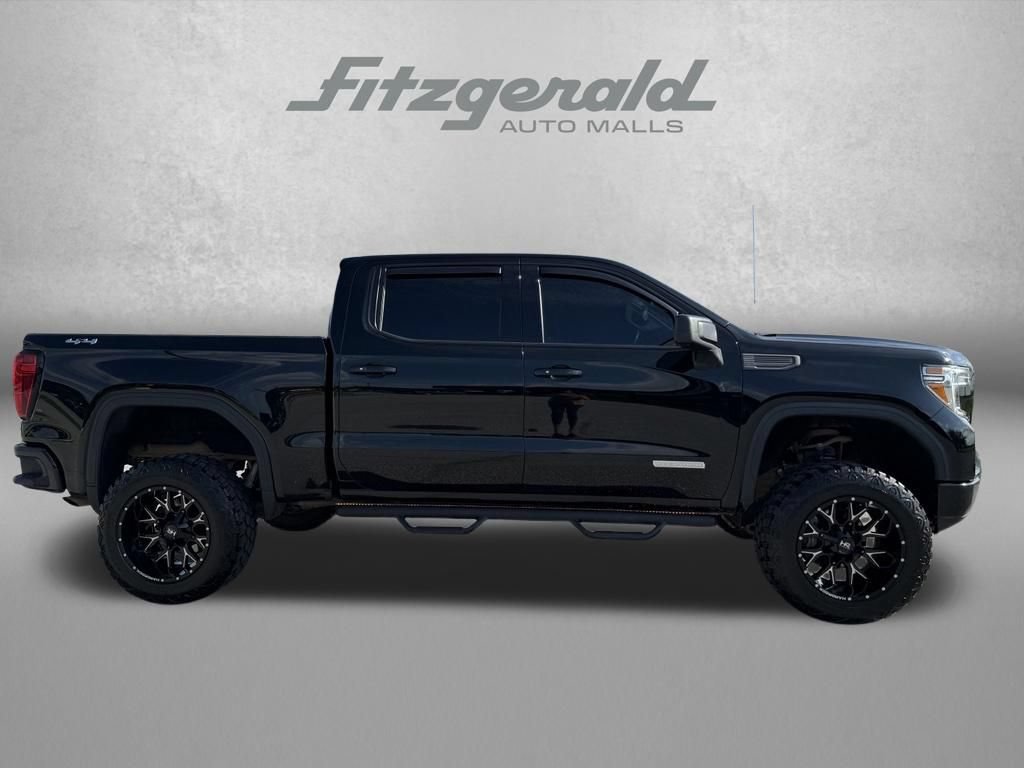 Used 2022 GMC Sierra 1500 Elevation w/ LPO, Elevation Black Package AWD/4WD image 5