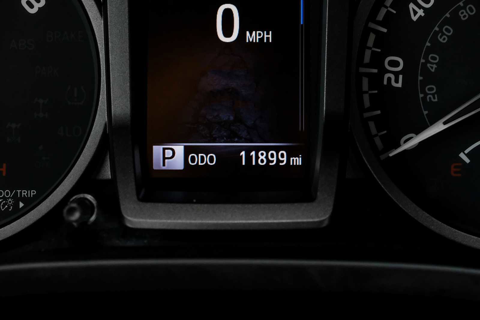 Used 2021 Toyota Tacoma TRD Off-Road AWD/4WD image 21