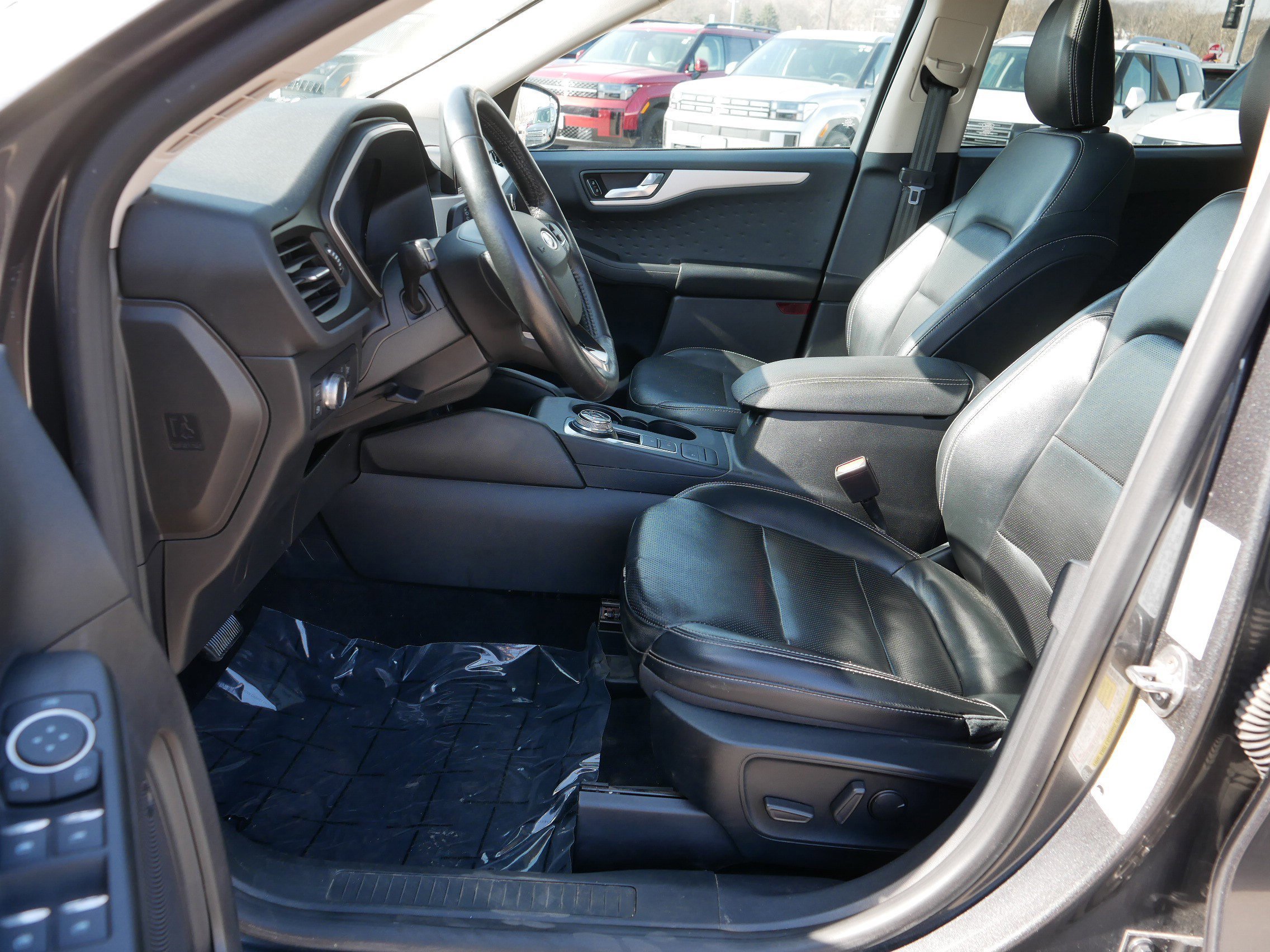 Used 2020 Ford Escape SE Sport image 12