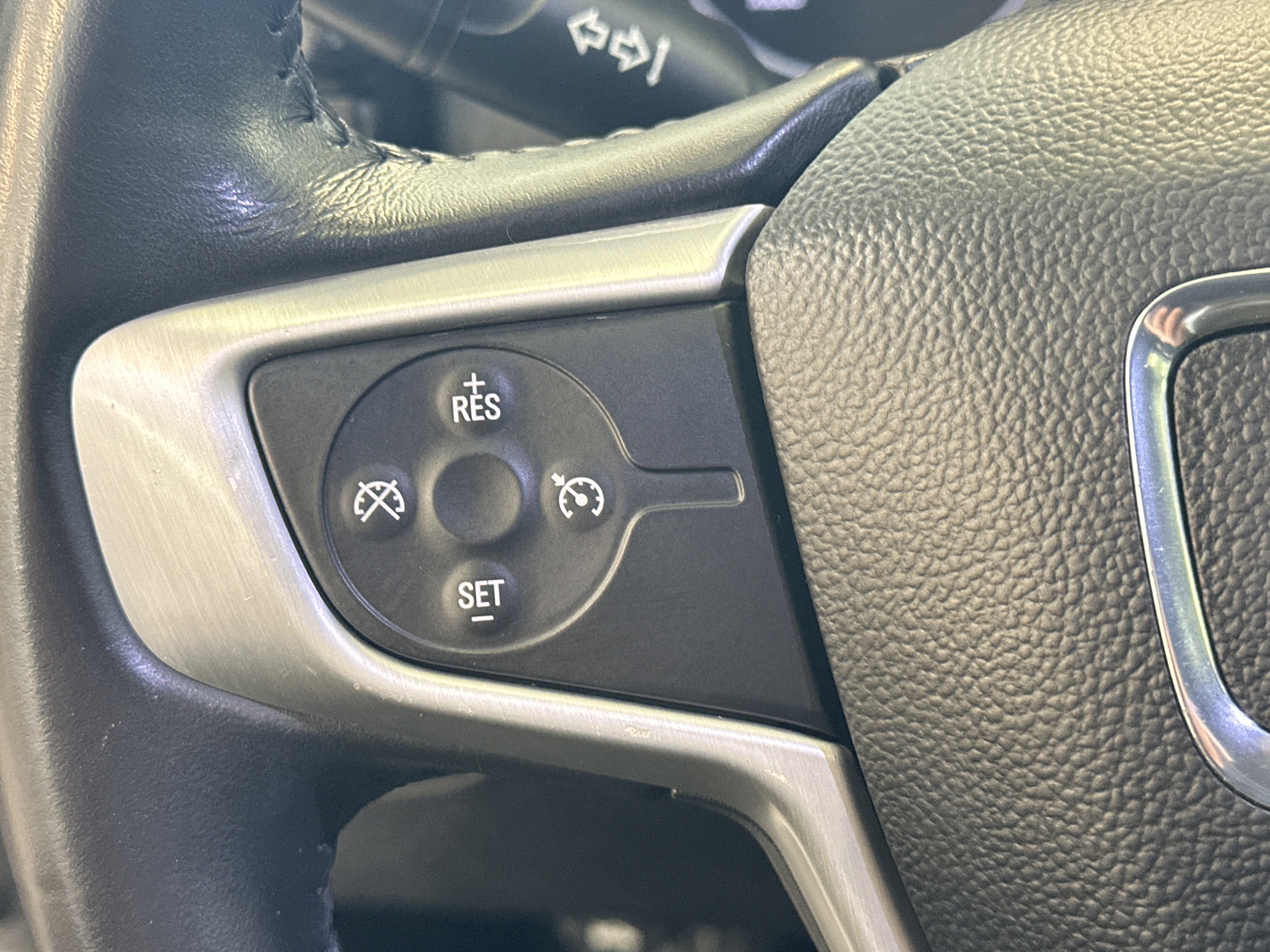 Used 2019 GMC Terrain SLE w/ Driver Convenience Package image 33