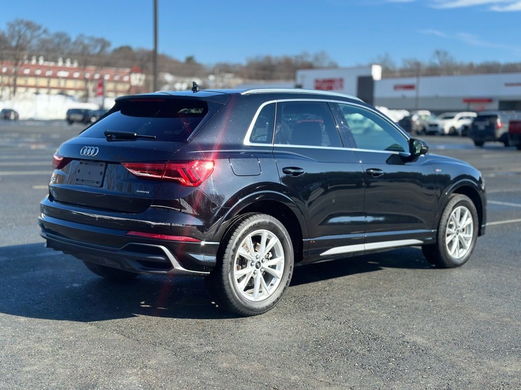 Used 2023 Audi Q3 2.0T Premium Plus w/ Premium Plus Package image 7