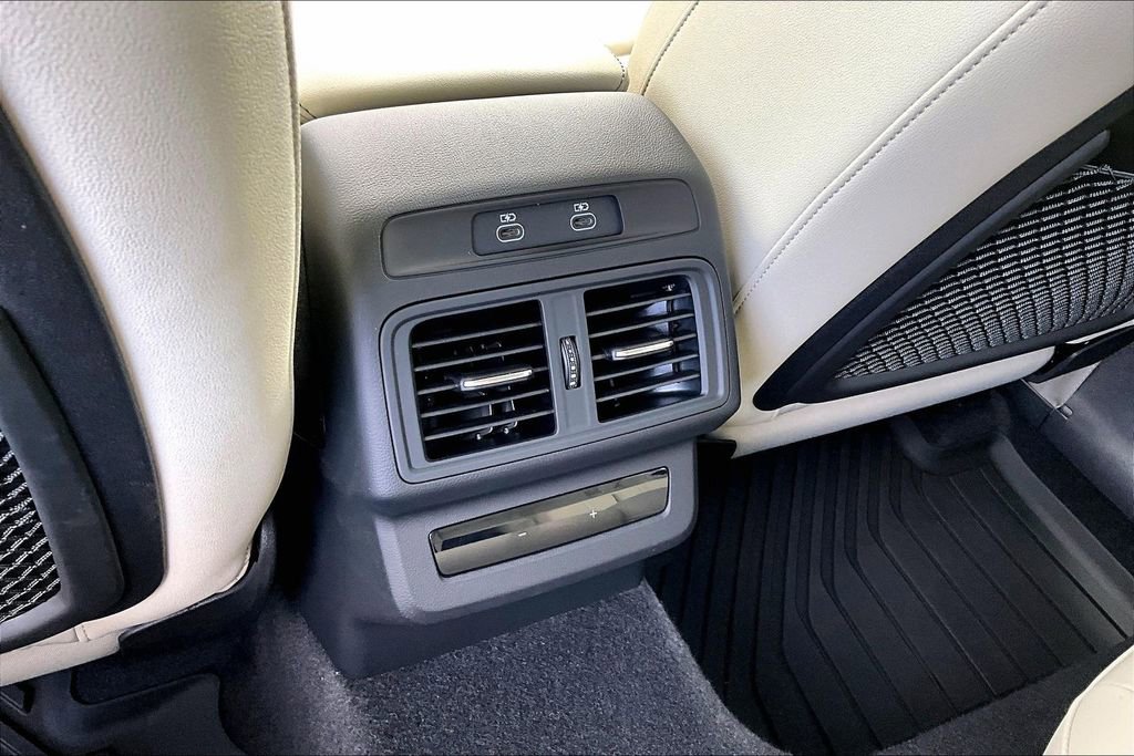 Used 2025 Audi Q5 Premium Plus image 18