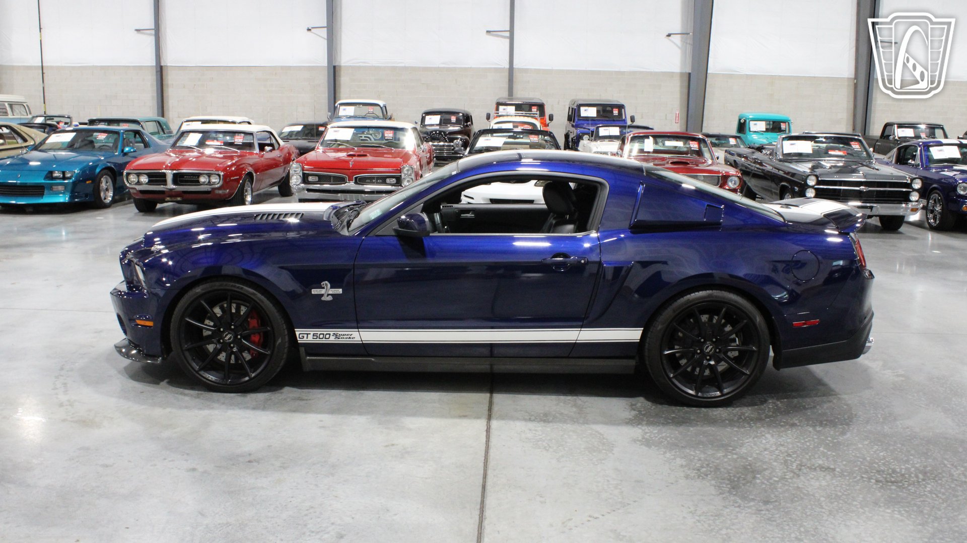 Used 2011 Ford Mustang Shelby GT500 w/ Electronics Pkg RWD image 13
