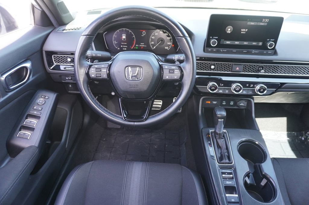 Used 2025 Honda Civic Sport image 11