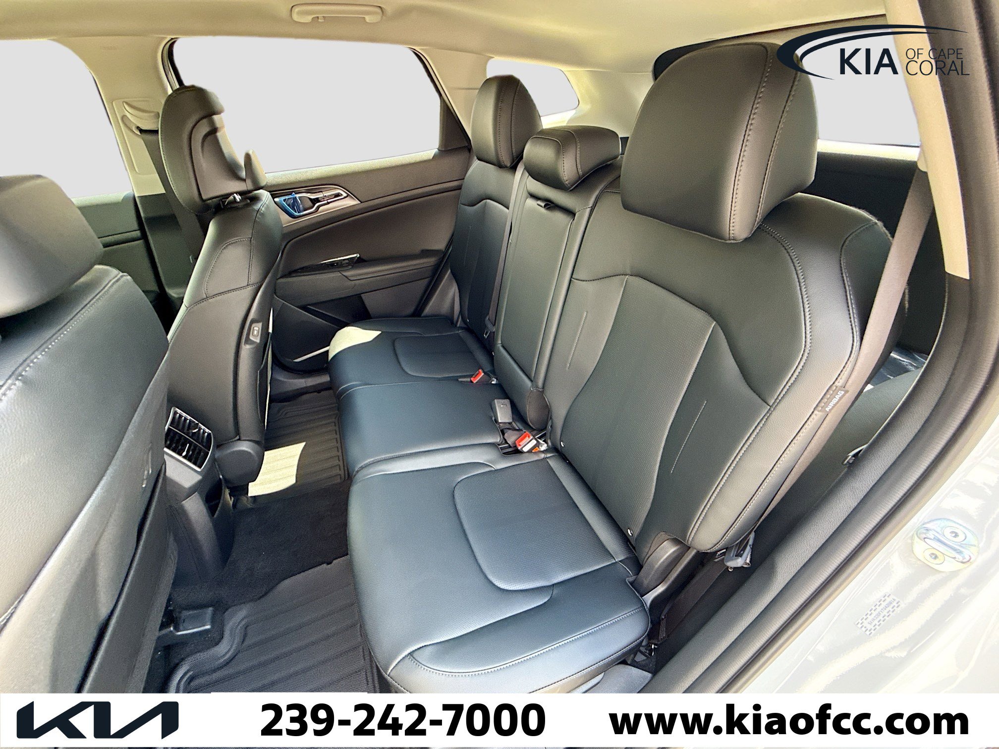 New 2026 Kia Sportage EX image 19