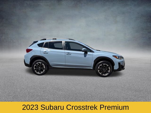 Used 2023 Subaru Crosstrek 2.0i Premium image 3
