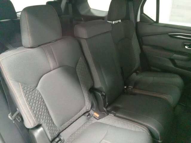 Used 2023 Honda Pilot Sport image 14